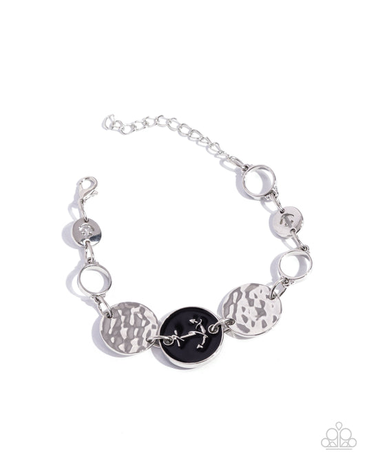 Anchor Alignment Black