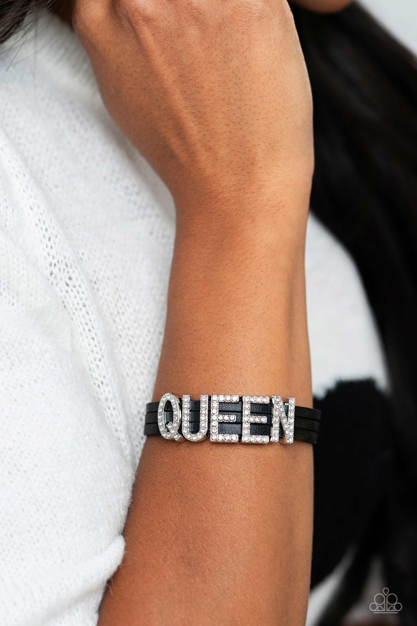 Queen of My Life Black